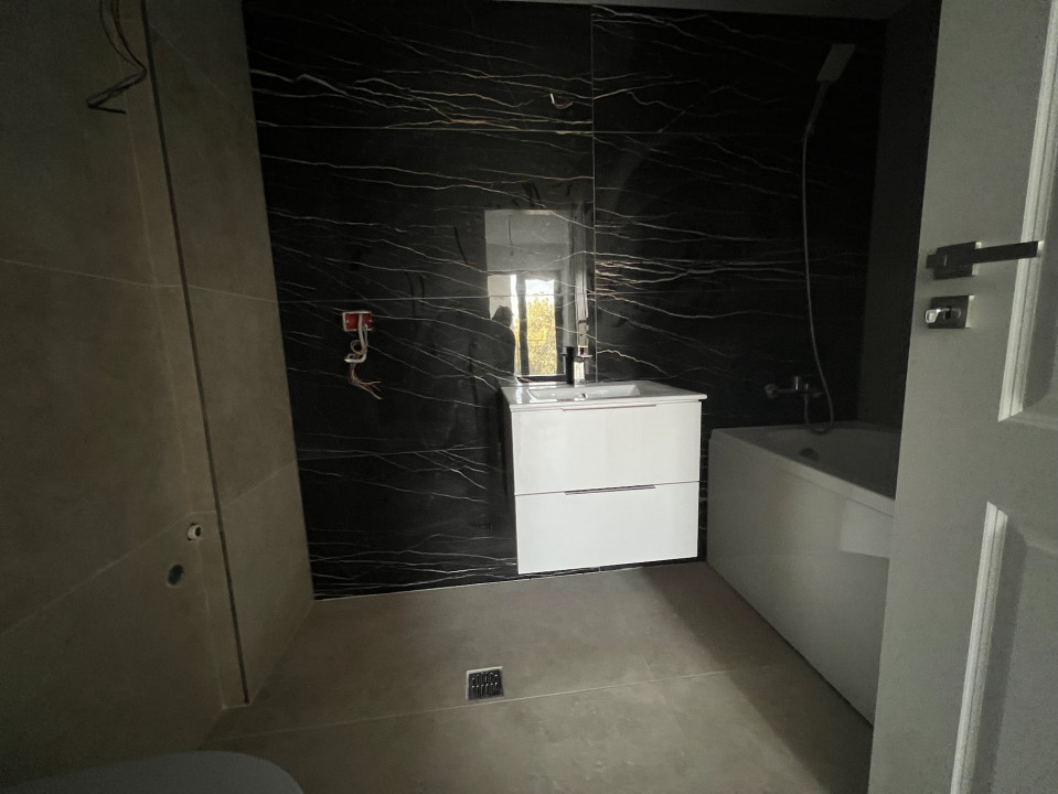 Apartament 3 camere bloc boutique sector 1