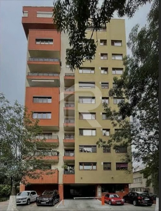 ALBA IULIA 3 CAMERE LUX 99 MP, PARCARE SUBTERANA!