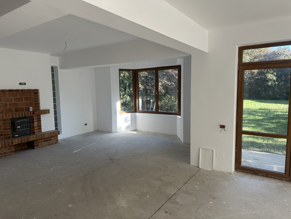 CORBEANCA-PARADISUL VERDE, VILA 507 MP, LOT 1.095 MP!