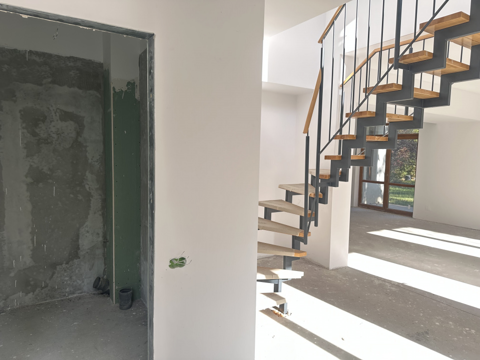 CORBEANCA-PARADISUL VERDE, VILA 507 MP, LOT 1.095 MP!