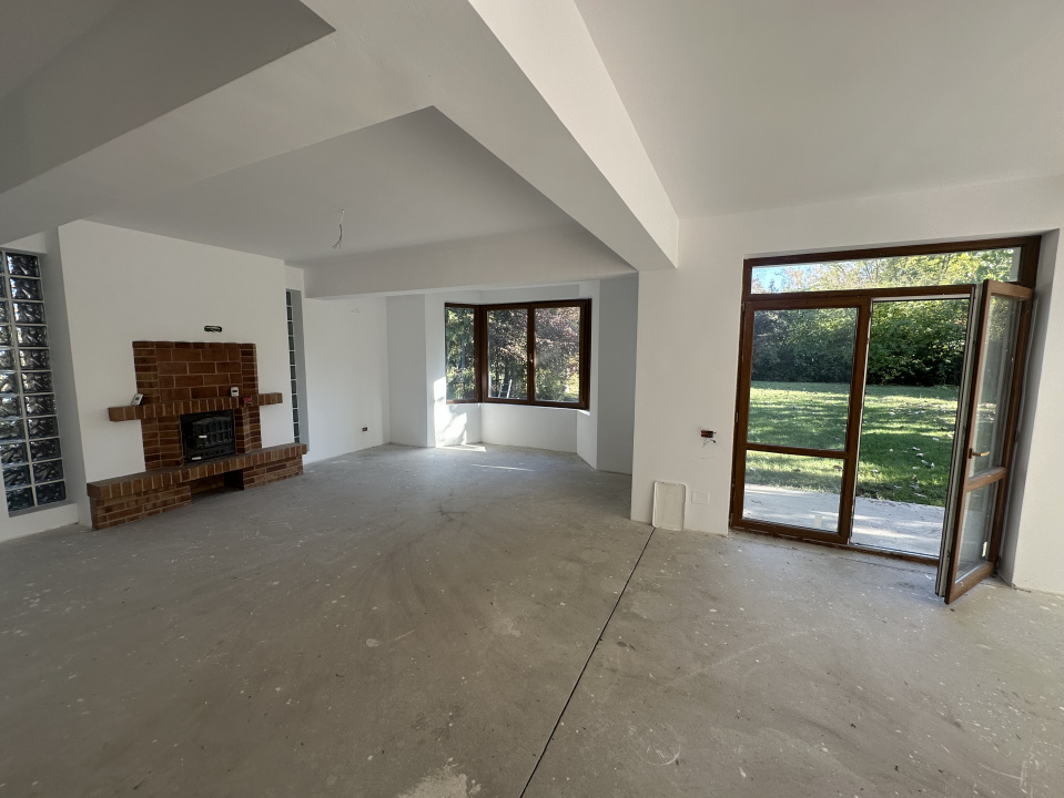 CORBEANCA-PARADISUL VERDE, VILA 507 MP, LOT 1.095 MP!