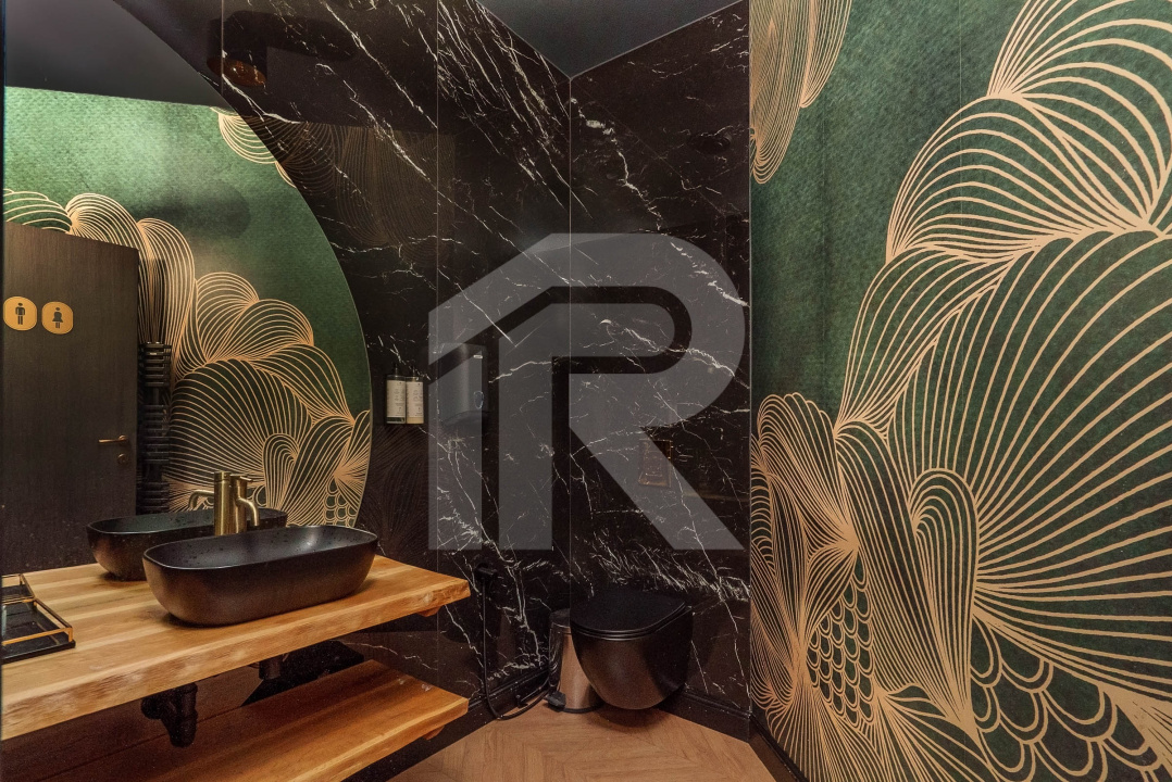 RESTAURANT DE VANZARE  zona ARMENEASCA