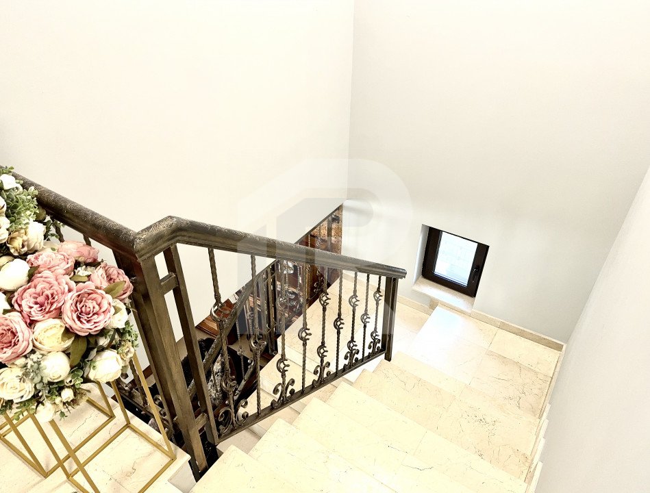 Vila de Vanzare Domnesti indepedenta energetic cu piscina incalzita