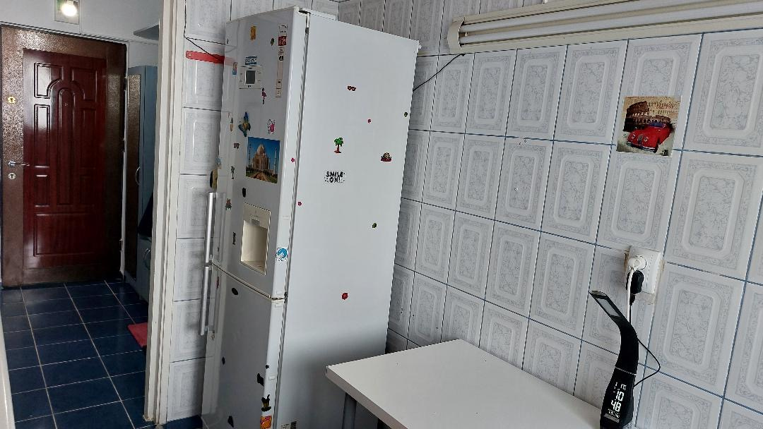 DRISTOR-PARK LAKE, 3 CAMERE, CENTRALA BLOC!