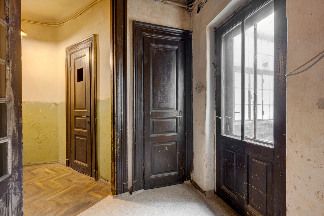 CAROL – 11 IUNIE, APARTAMENT 4 CAMERE IN VILA, 120 MP, ETAJ 1! 