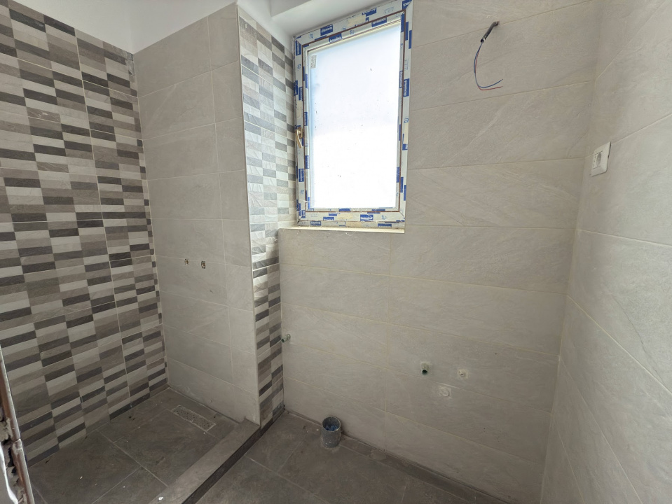 Vila 6 camere la alb