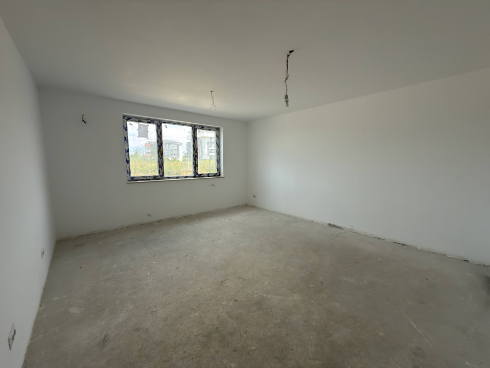 Vila 6 camere la alb