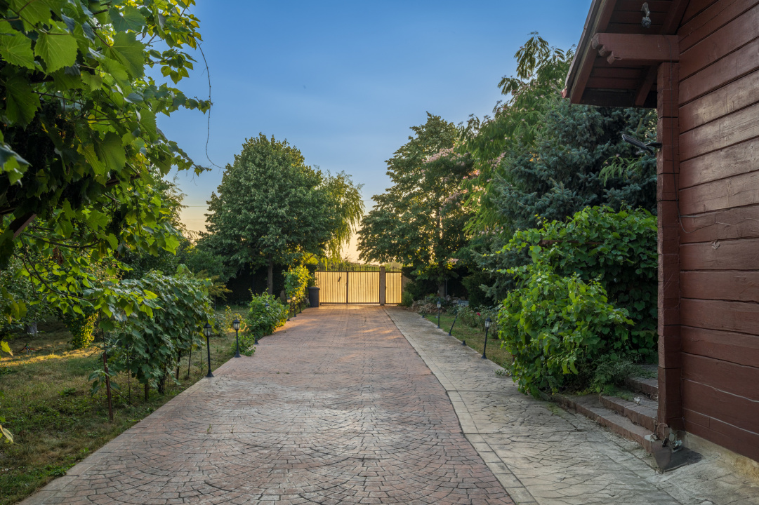 AUTOSTRADA SOARELUI - FUNDULEA, CASA 100 MP UTILI, LOT 2000 MP!