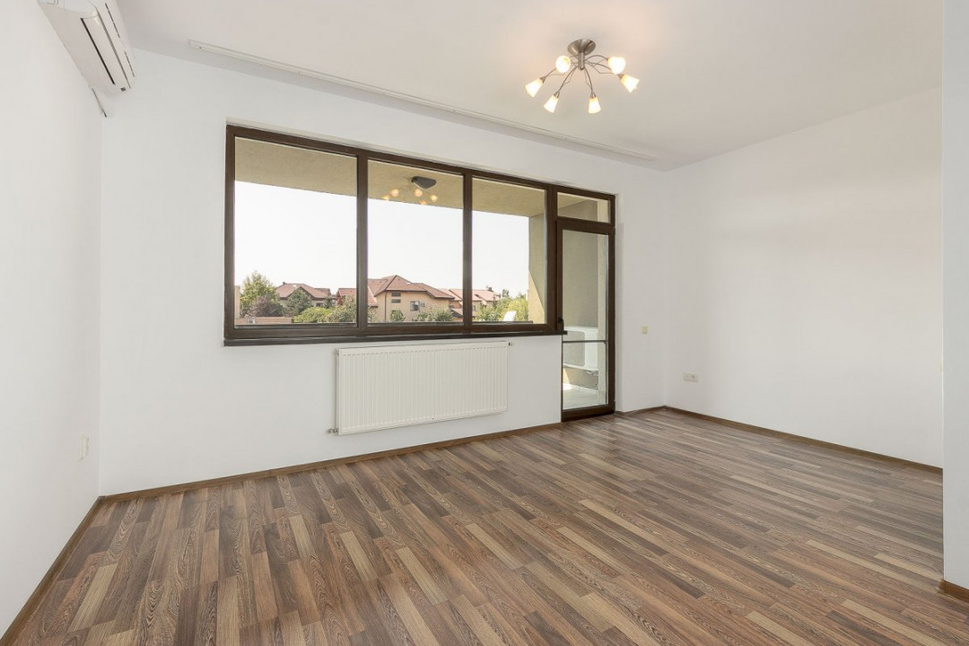 Vilă spațioasă și elegantă în Pipera – zona Porsche / Hotel Alexander