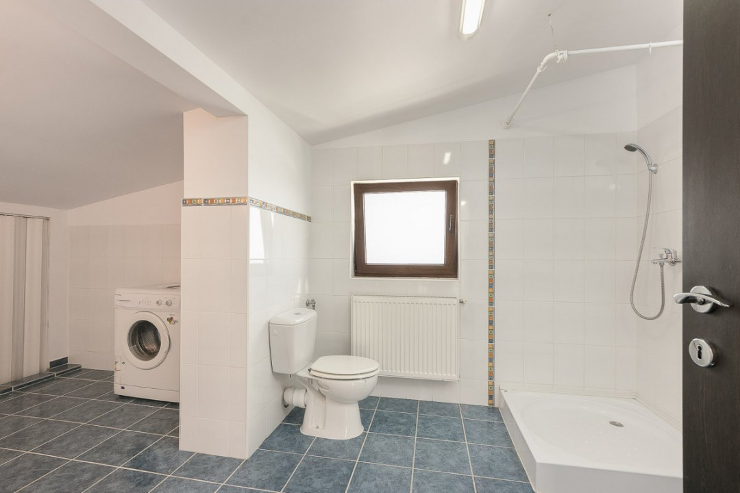 Vilă spațioasă și elegantă în Pipera – zona Porsche / Hotel Alexander