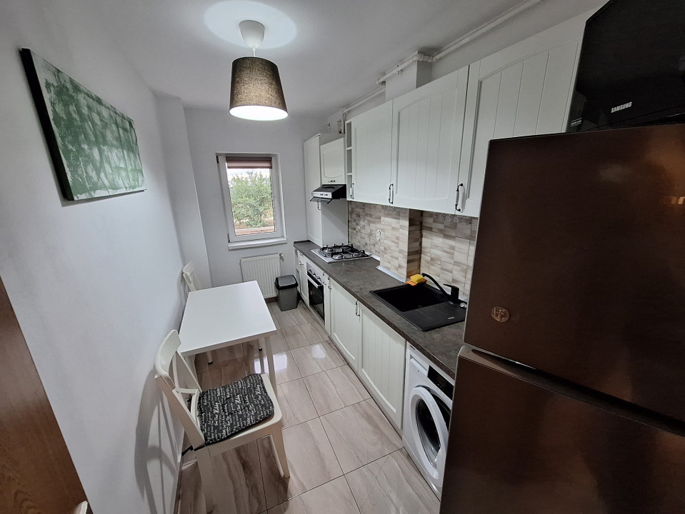 2 camere - DECOMANDAT - MOBILAT SI UTILAT - PARCARE SUBTERANA - CITY LIGHTS