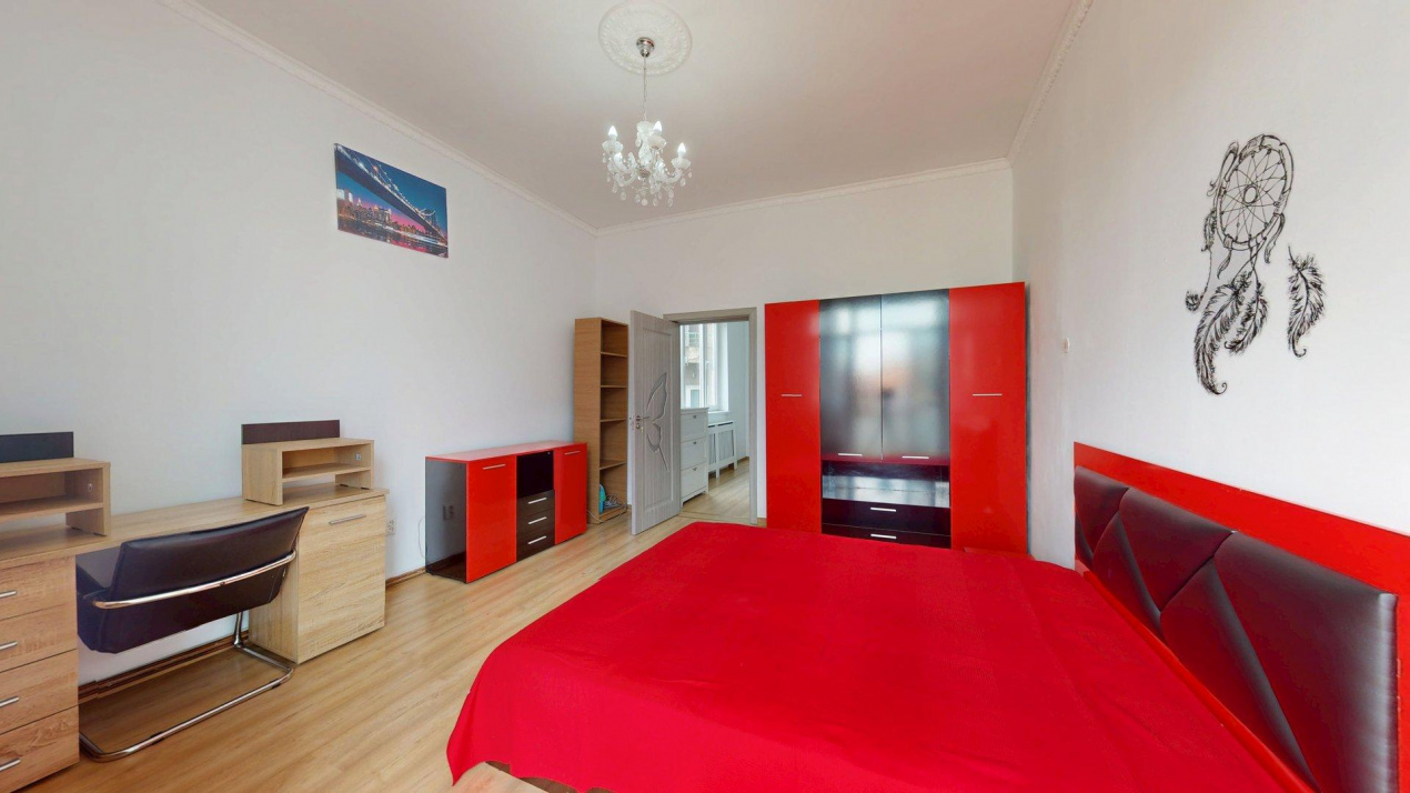 Oportunitate Apartament 3 camere deosebit 115 mp Metrou Piata Unirii 