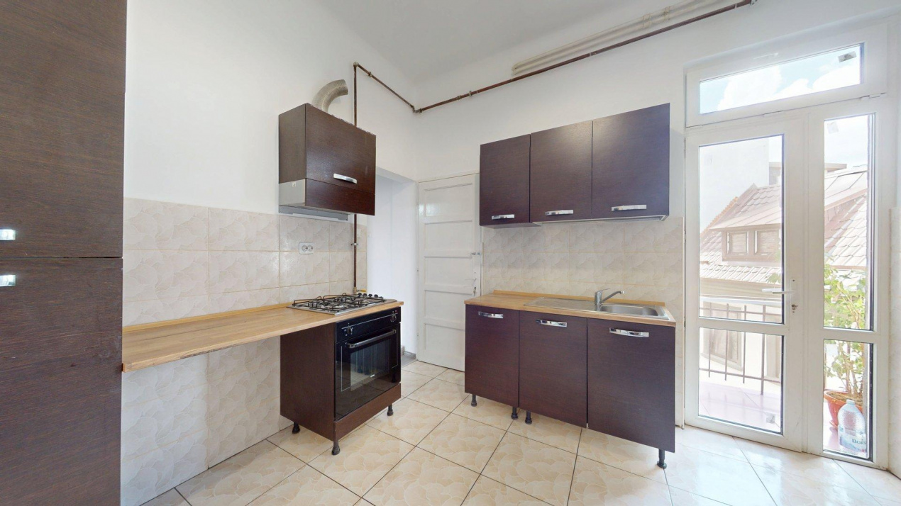 Oportunitate Apartament 3 camere deosebit 115 mp Metrou Piata Unirii 