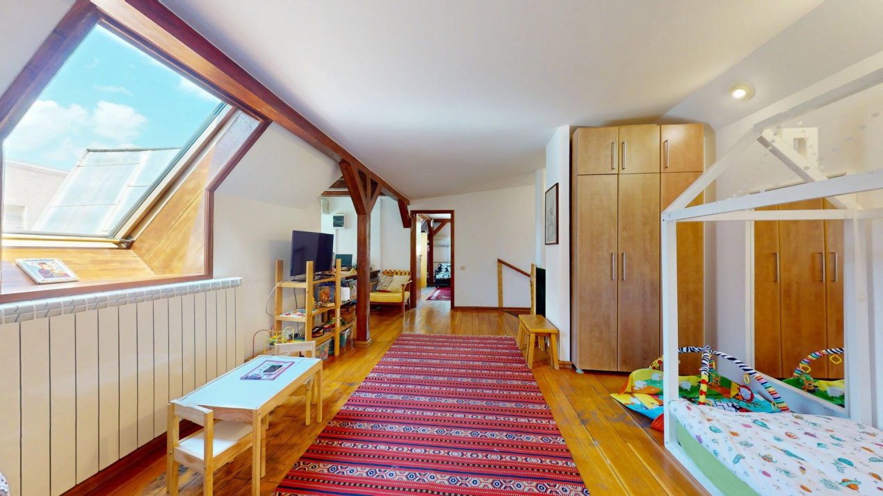 De Vanzare Casa Nerva  Traian