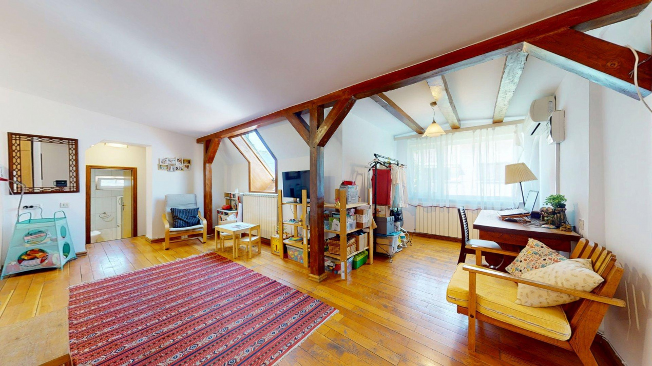 Casa de Vanzare  Traian