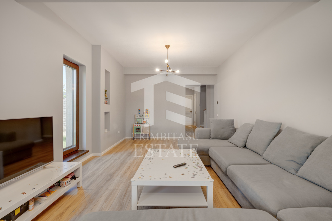 Casa în Stil American ! Mogosoaia/Chitila ! Regie Proprie !