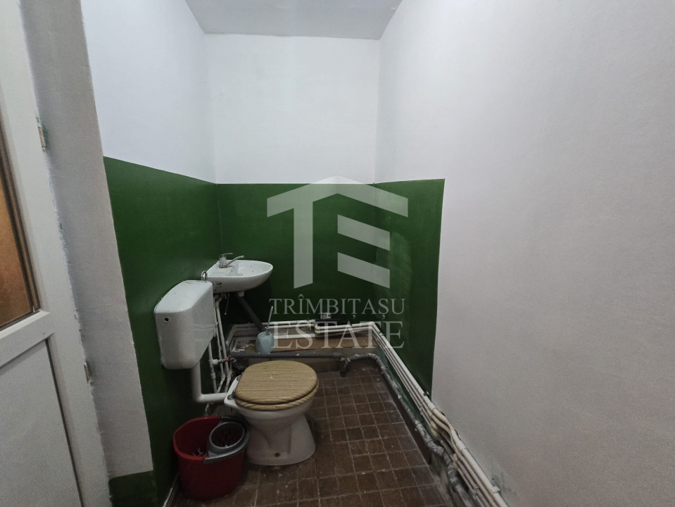 CENTRU- Spatiu comercial de inchiriat!