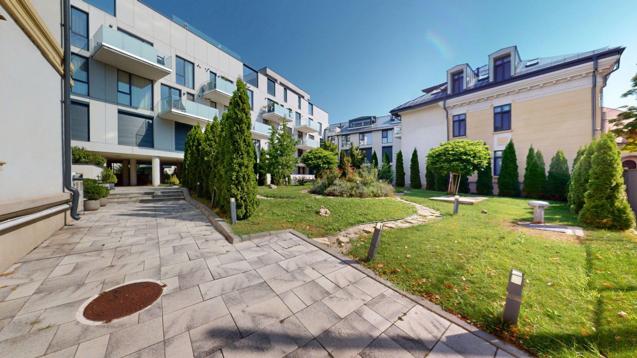 Apartament elegant 2 cam cu istorie, rafinament și facilități premium